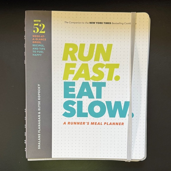 Run Fast. Eat Slow. Meal Planner - Gray Cover - Picture 1 of 6